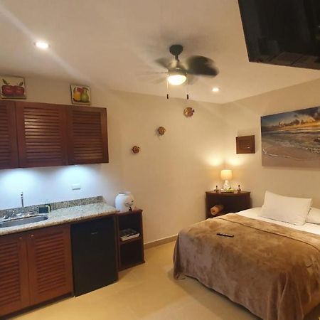 Coralito Malecon Luxury Studio Isla Mujeres Exterior foto